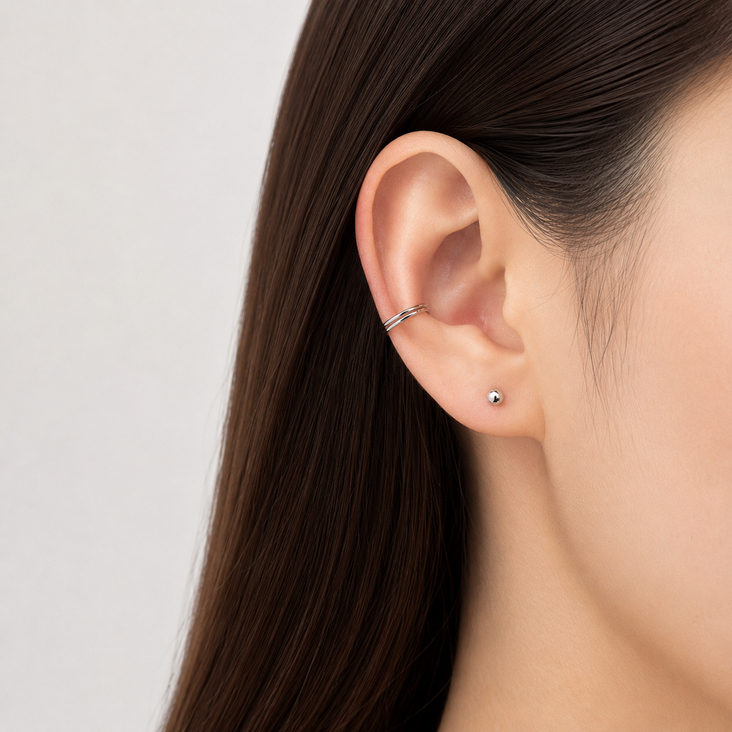 JURÉA Sphère Stud Earrings