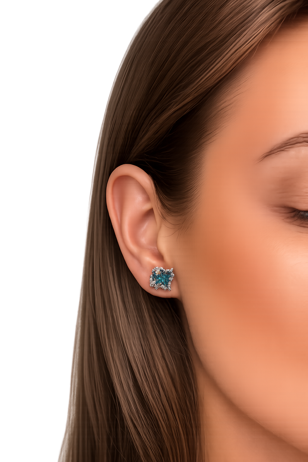 JURÉA Azélie Stud Earrings