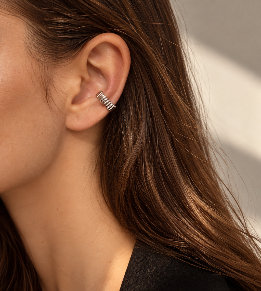 JURÉA Échelon Ear Cuff